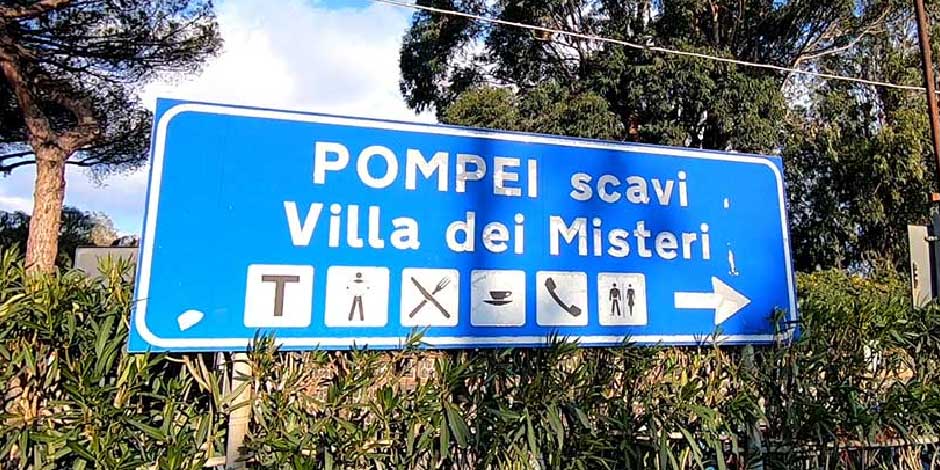 Aller à Pompéi en train