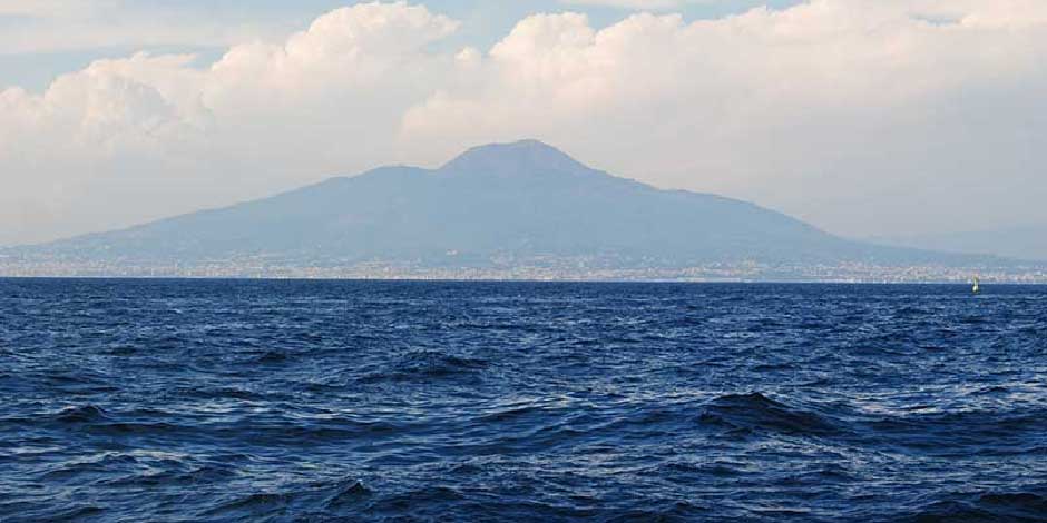 Arriver à Pompéi par bateau