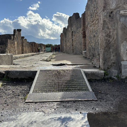 Ruines de Pompéi pour handicapées